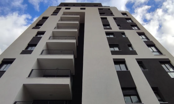 Haroe 240 — urban context